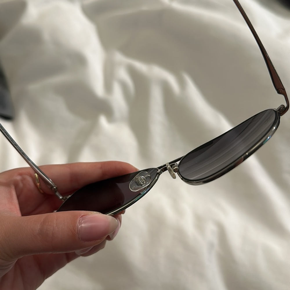 CHANEL AVIATOR SUNGLASSES - Picture 8 of 9